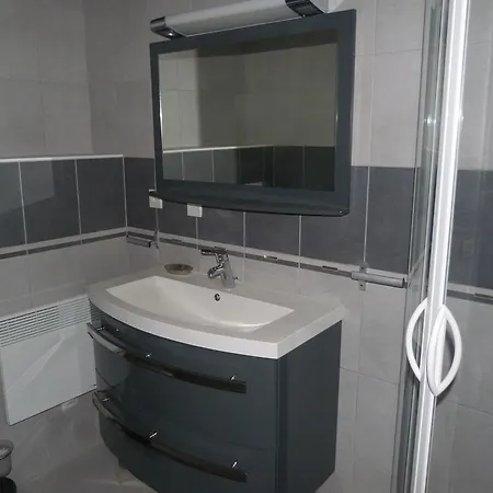 Maison D'helena Studio Coquelicot Апартаменты Онфлёр